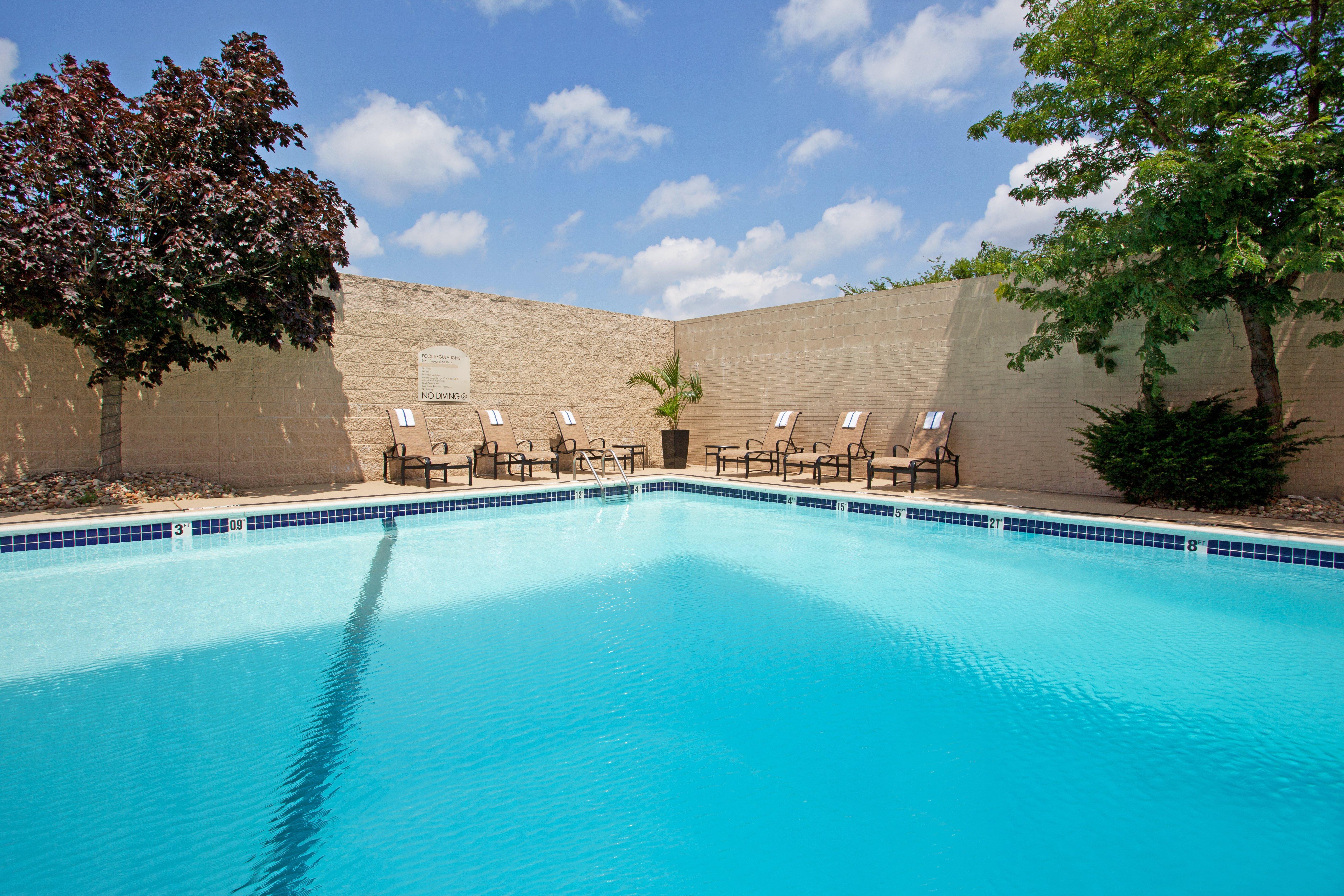 Crowne Plaza Hotel And Suites Pittsburgh South By Ihg Mt. Lebanon Bagian luar foto